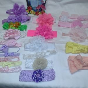 BABY girl headbands & bows 22 pieces. Diferent colors.